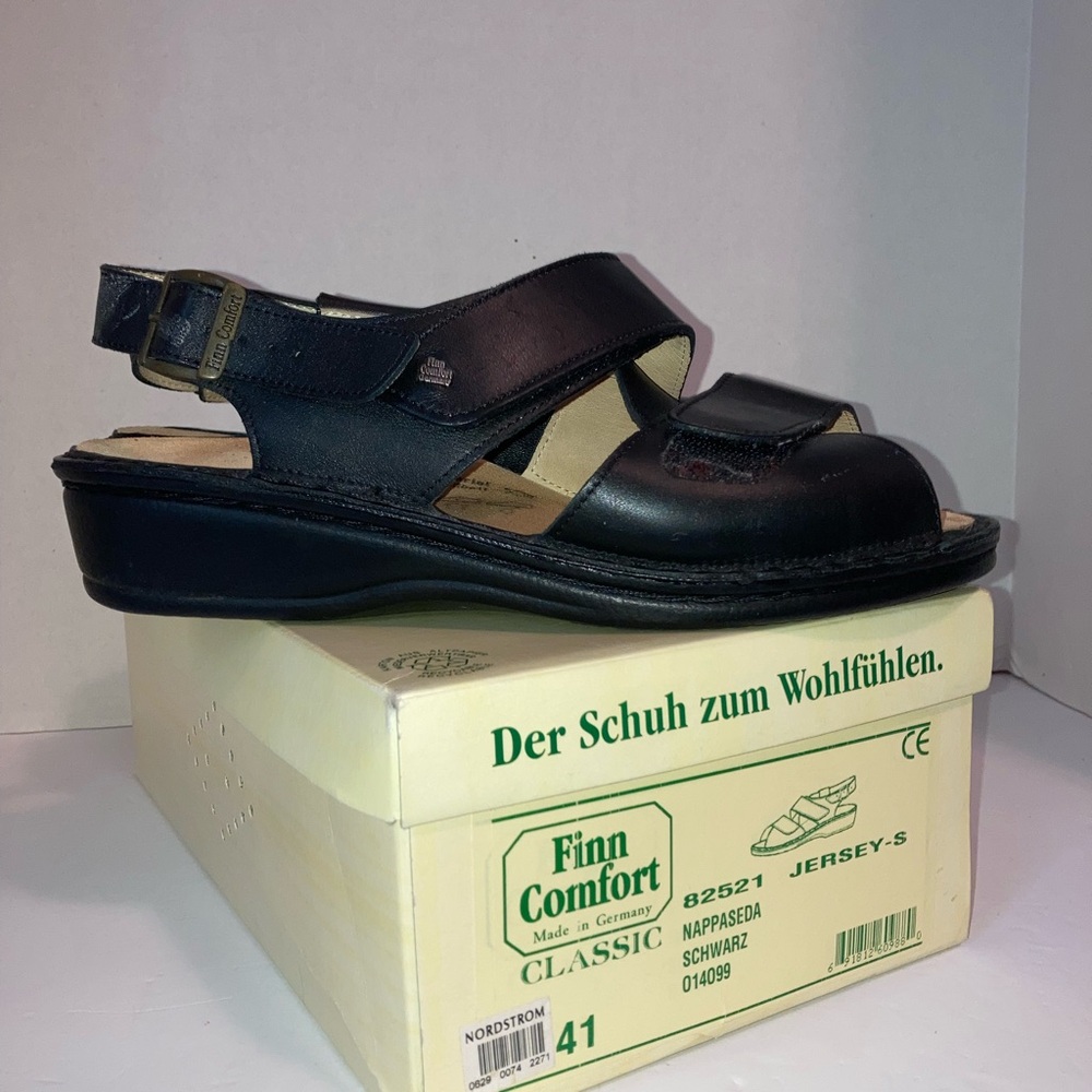 Finn Comfort Black Leather Sandals 10